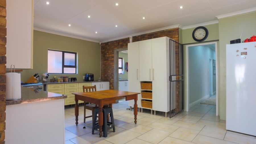 3 Bedroom Property for Sale in Bodorp North West